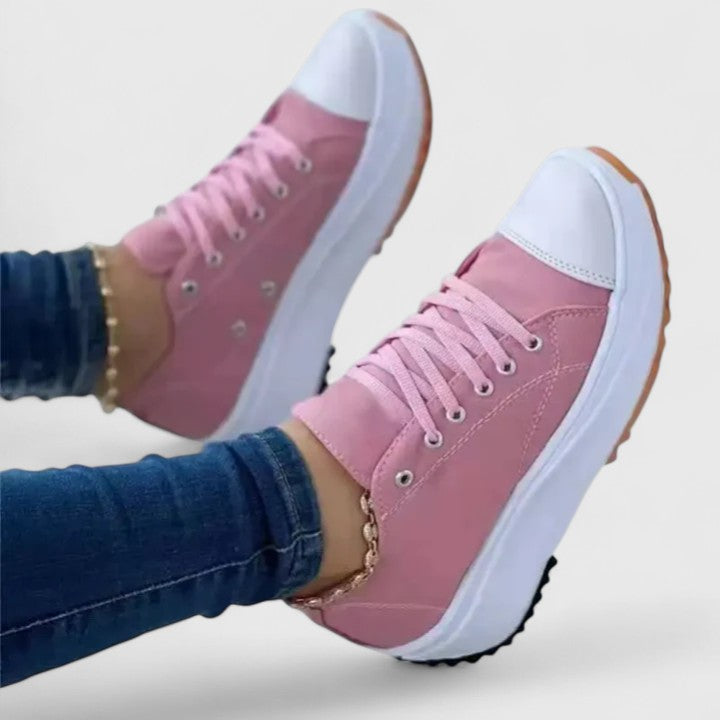 Kelly | Women&