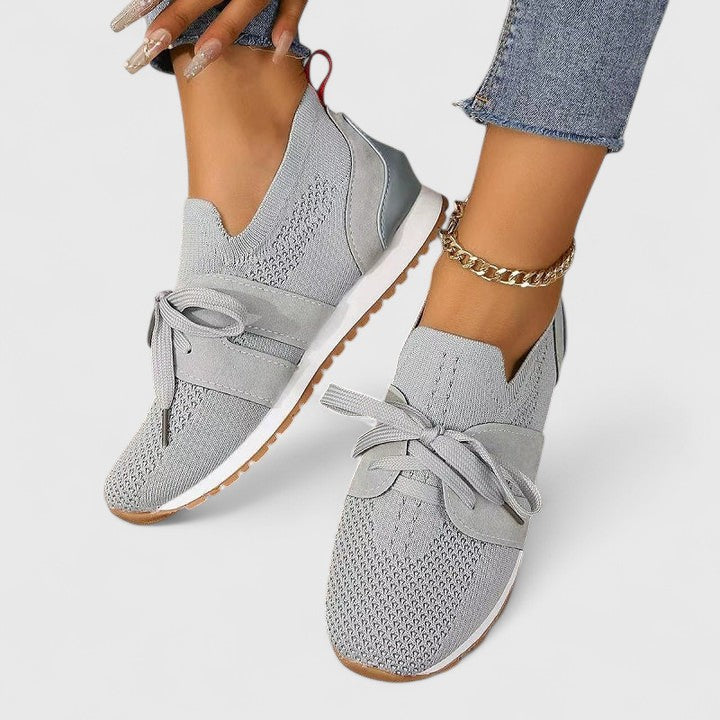 Mikhailah | Orthopedic Sneaker