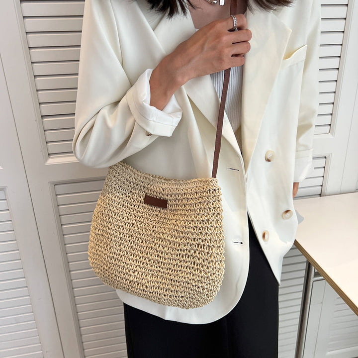 Taren | Women’s Shoulder Bag With Relaxed Style